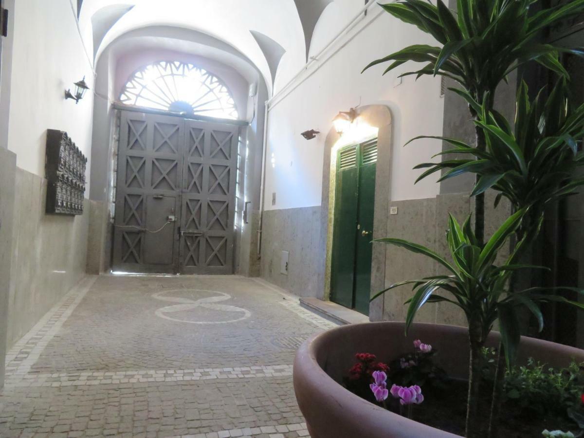 Donnare Casavacanza - Historic Center Of Νάπολη Εξωτερικό φωτογραφία